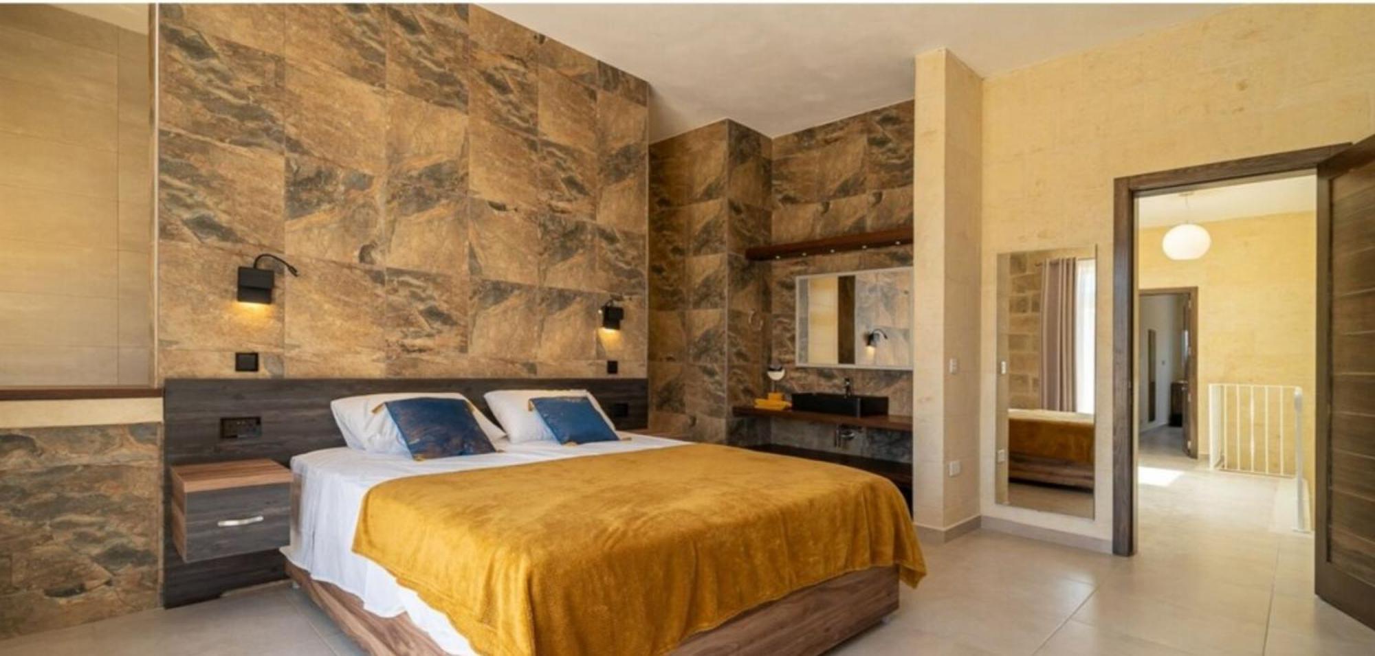 Ta Spiru House Of Character With Heated Indoor Pool Villa